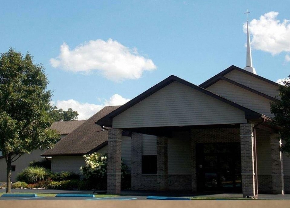 gallery/valpobaptist front crop2